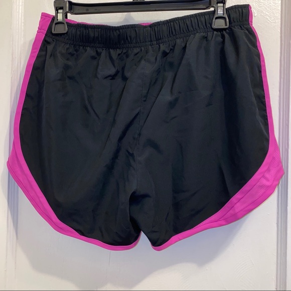 Women’s Dri-Fit Running Shorts- Size Medium - Picture 3 of 6